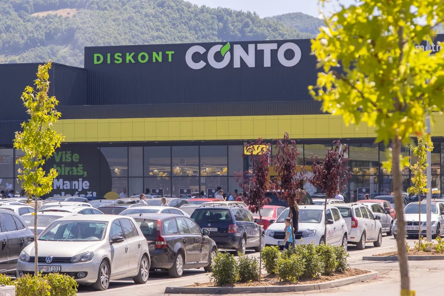 Domaća Trgovina, Market, prikaz 15 od 17: Koncept · layout · rollout · realizacija