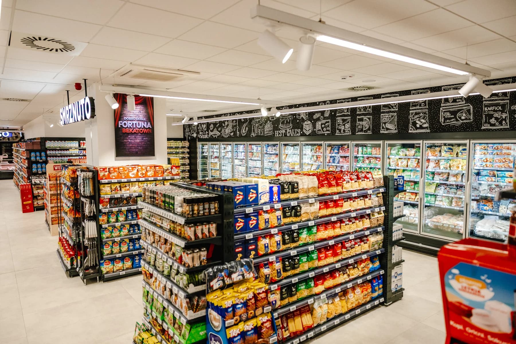 Fortuna Marketi, Market, prikaz 2 od 12: Koncept · layout · dizajn opreme