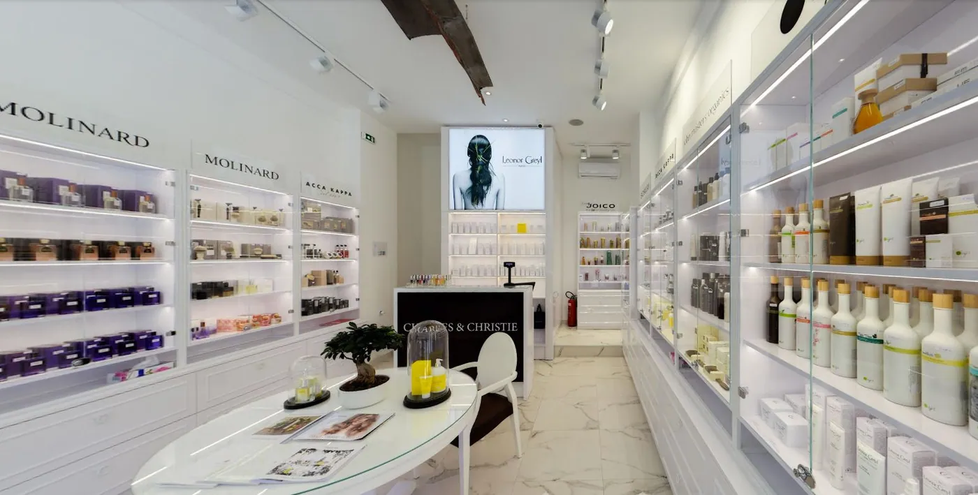 Parfimerija — Retail koncept — enterijer, projekat studija DOBRA